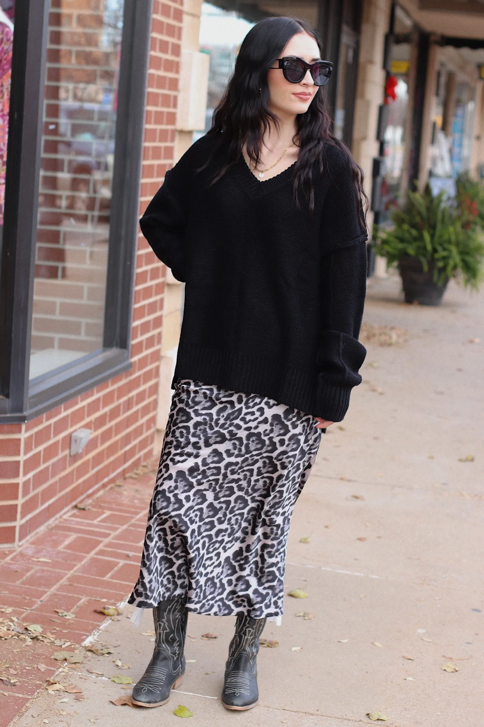Britt's Fave Midi Skirt   Black Leo