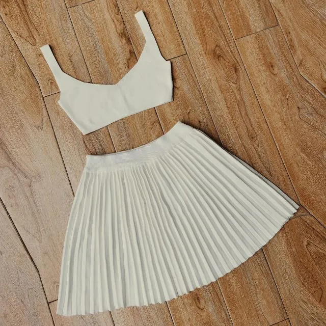Changing Minds Skirt Sets
