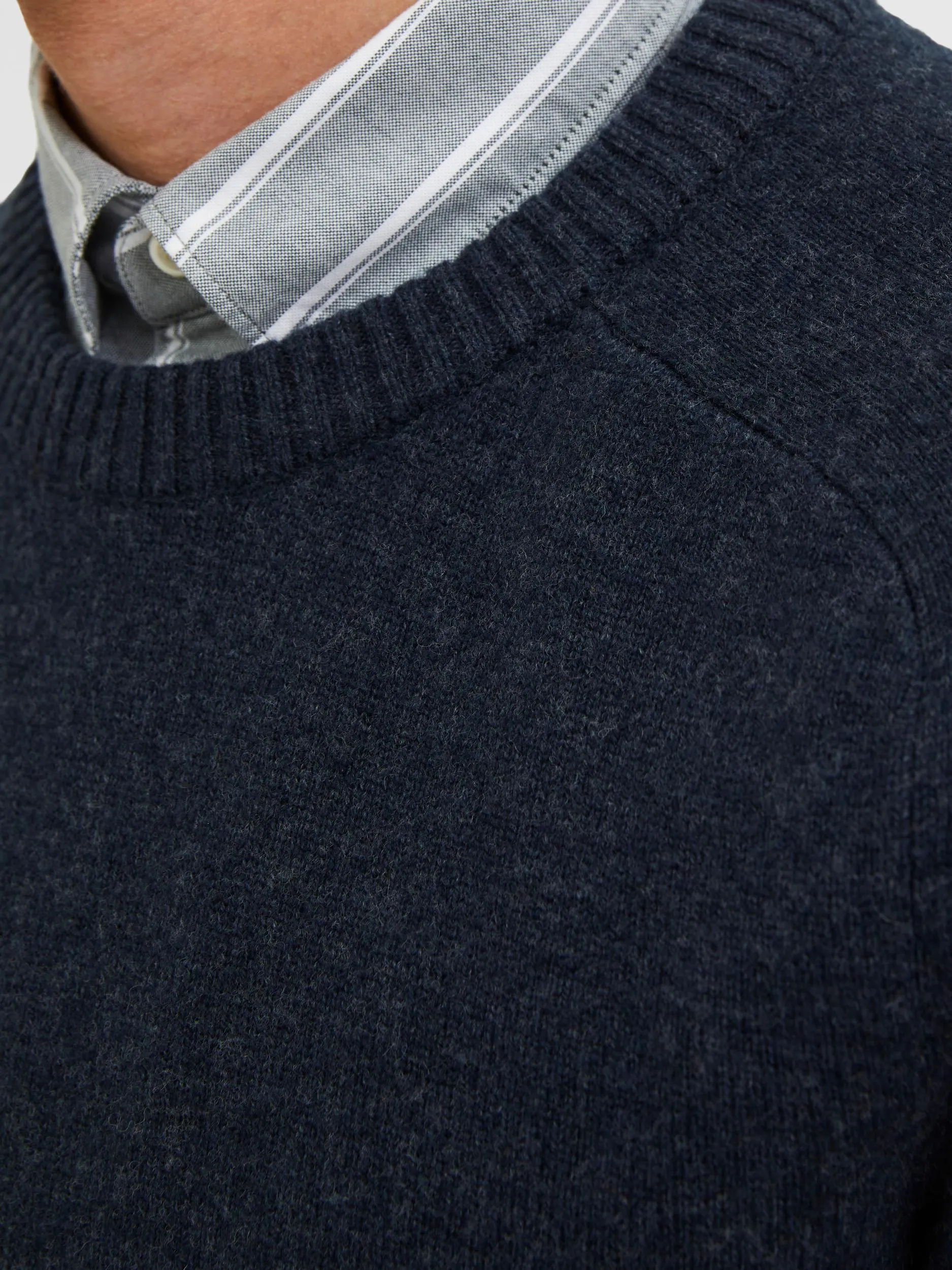 Coban Crew Neck