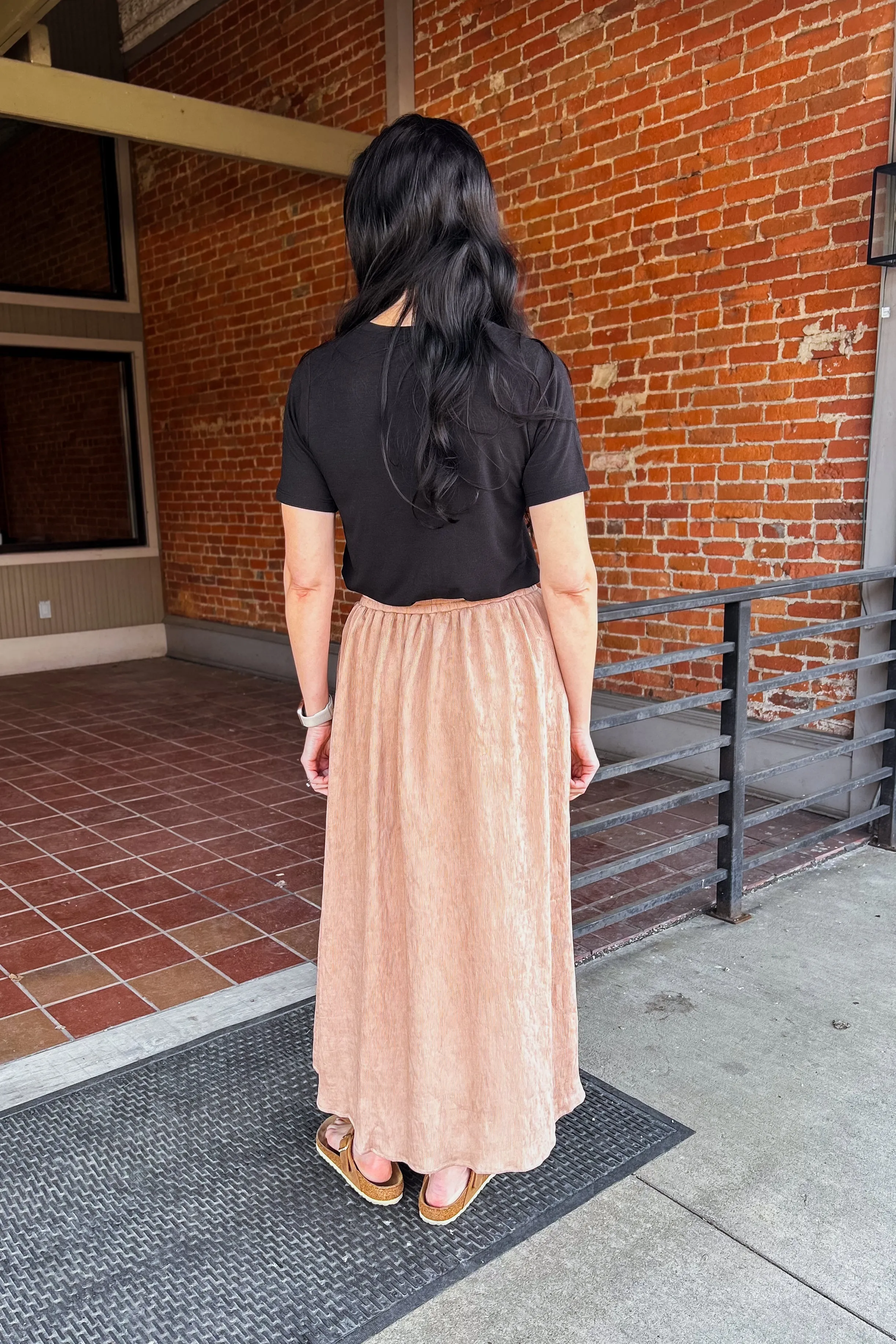 Crinkle Skirt - Mocha