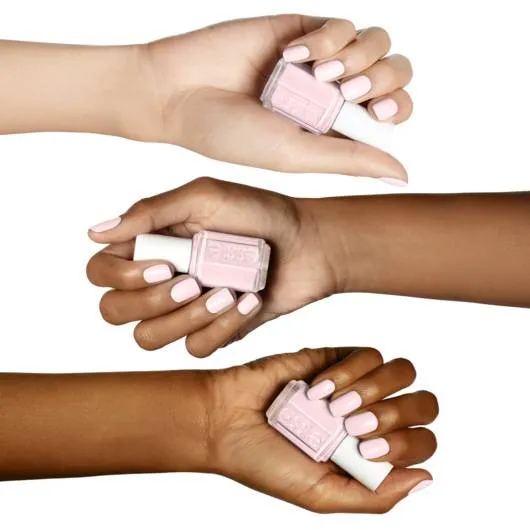 Essie Color  - 313 Romper Room