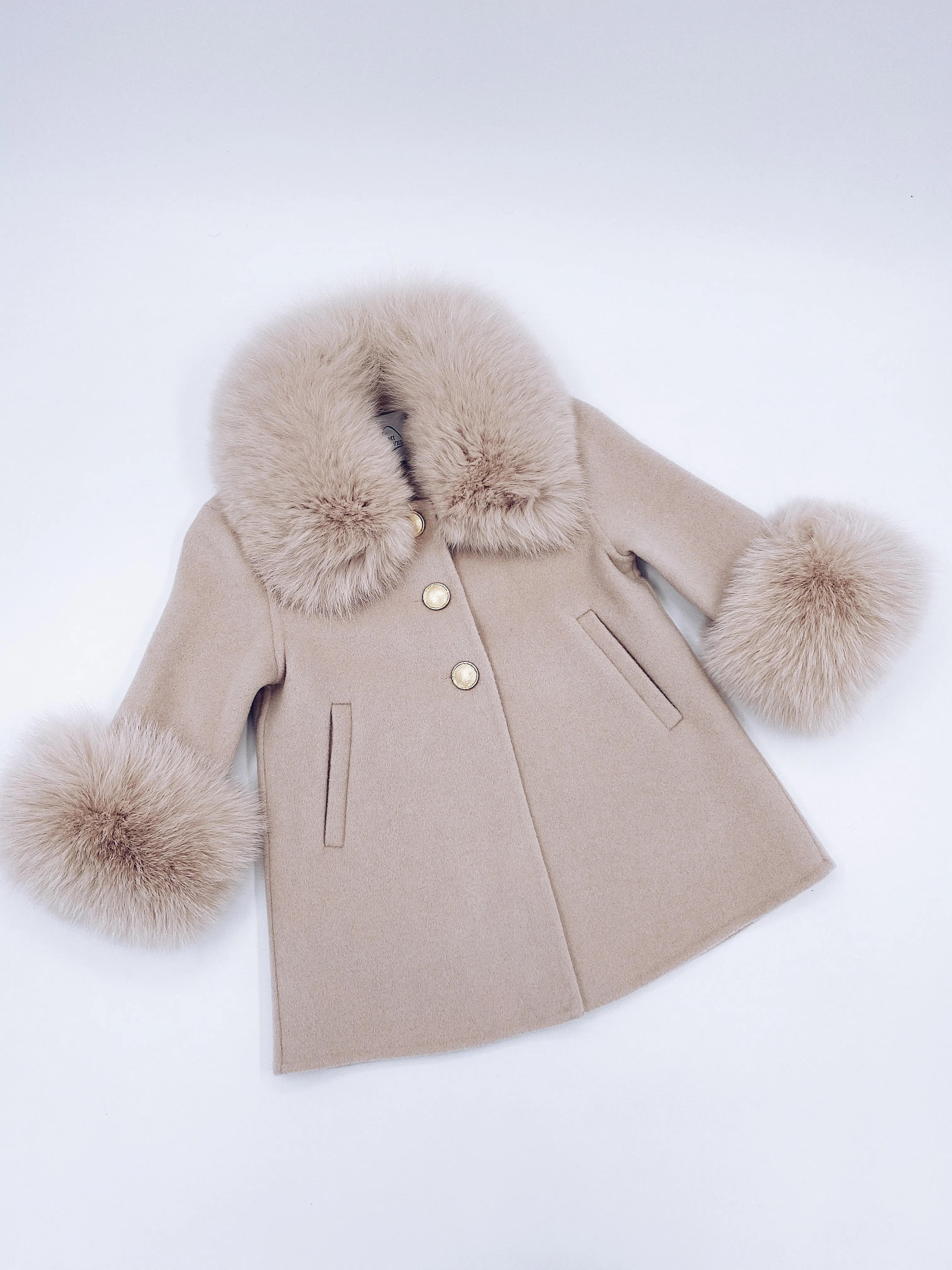 MI LOVES SIGNATURE Luxurious Cashmere kids coat with Fox fur trim and cuffs in Beautiful Nude colour